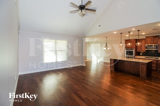 Photo - 6265 Dawson Creek Ln