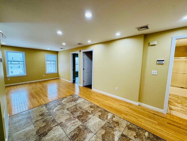 Photo - 163 Atwells Ave Unit 3R