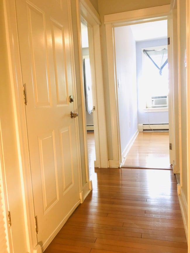 Photo - 90 Waldo Ave Unidad 2