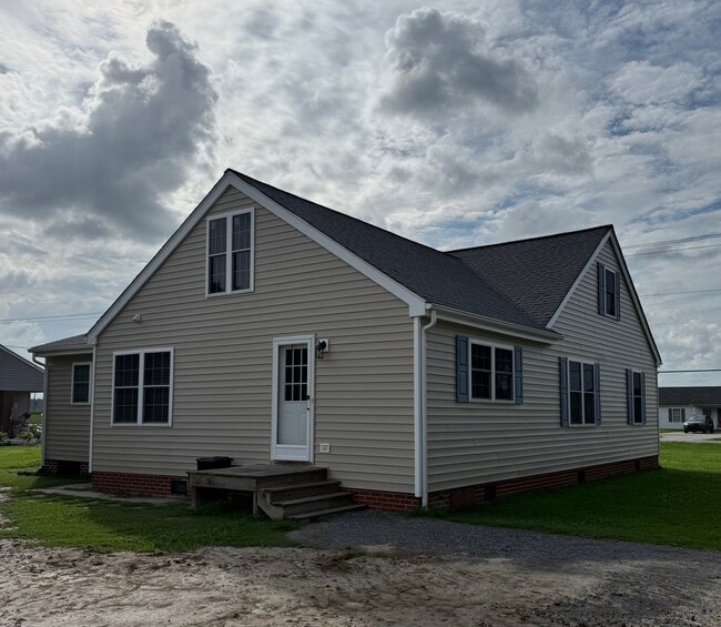 Photo - 1935 Nixonton Rd