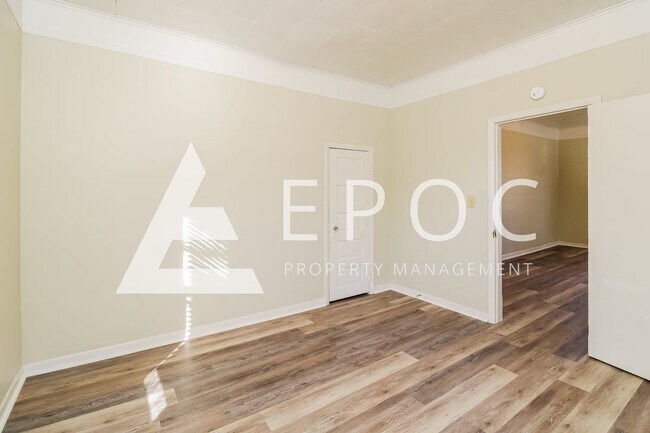 Photo - 707 E Dayton Ave