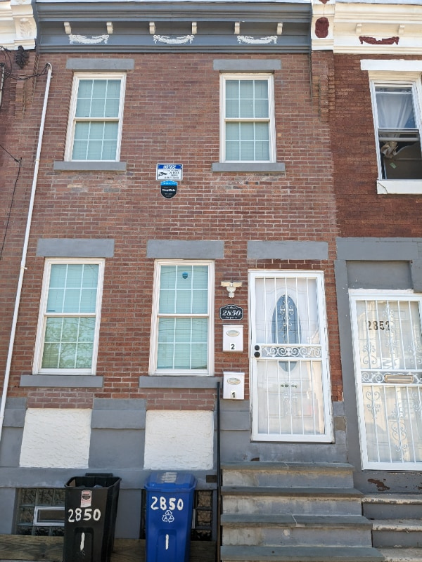Photo - 2850 Jasper St