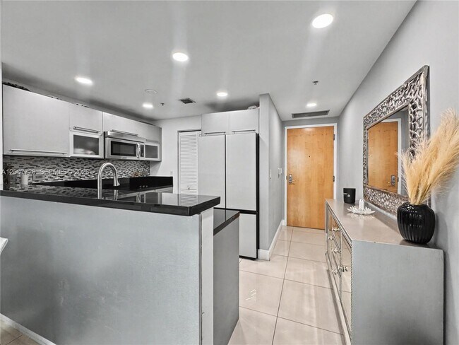 Photo - 253 NE 2nd St Unit 1003