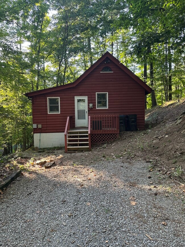 Building Photo - 188 Thompson Run Rd