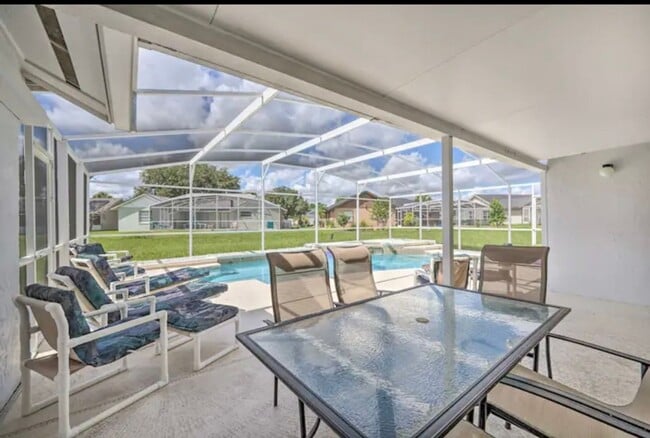 Photo - 1002 Russel Ridge Ct