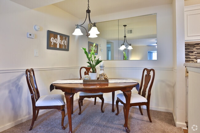 Photo - Overlook Apartments