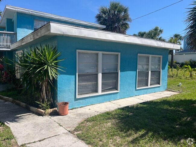 Building Photo - 212 S 8th St Rental