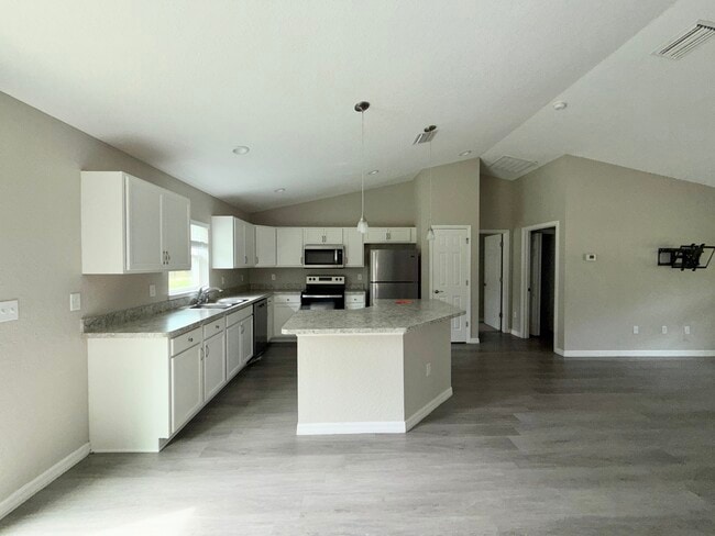 853 Marion Oaks Mnr