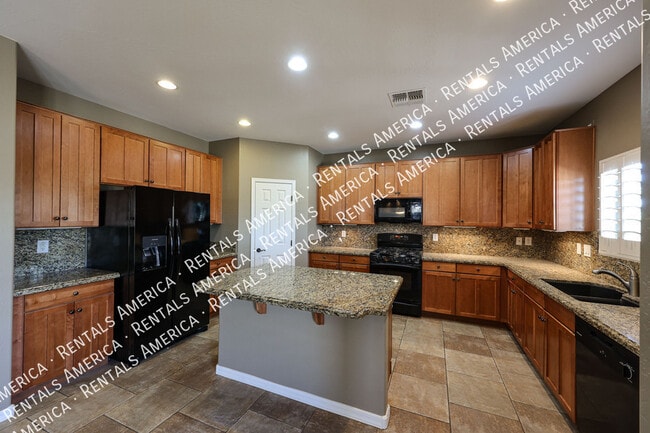 Photo - 26462 N 165th Dr