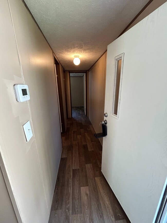 Photo - 1045 Teneile St