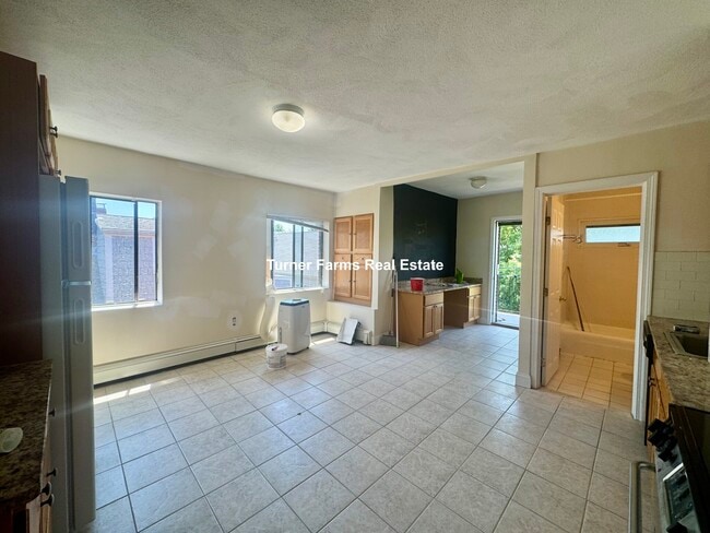Building Photo - 120 Jaques St Rental