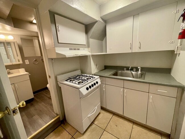Photo - 1434 11th St Unidad 2