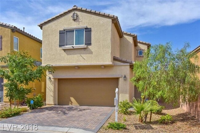 Building Photo - Modern Comfort Meets Flexible Living in the Heart of Southwest Las Vegas!