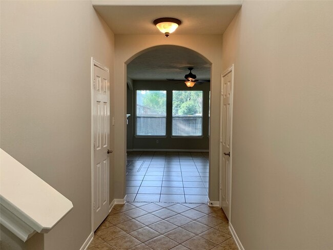 Photo - 11 Baccara Pl