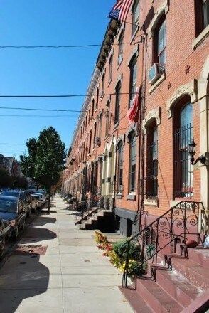 Photo - 3909 Pine St