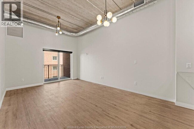 Photo - 3180 Meadowbrook Ln Unit 218