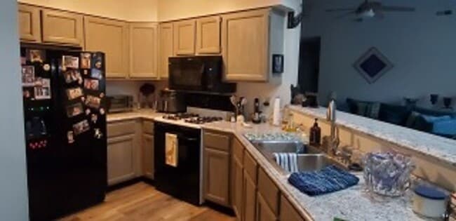 Photo - Knoxville 37922 - 3 bedroom, 2 bath home - Contact Susan Niedergeses 865-300-4722