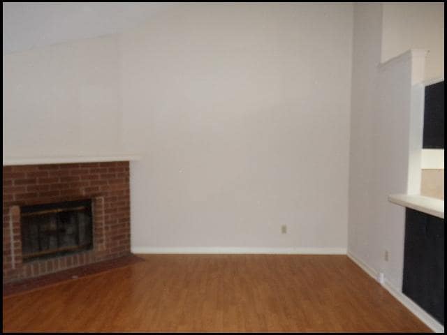 Photo - 16 Woodlore Cir