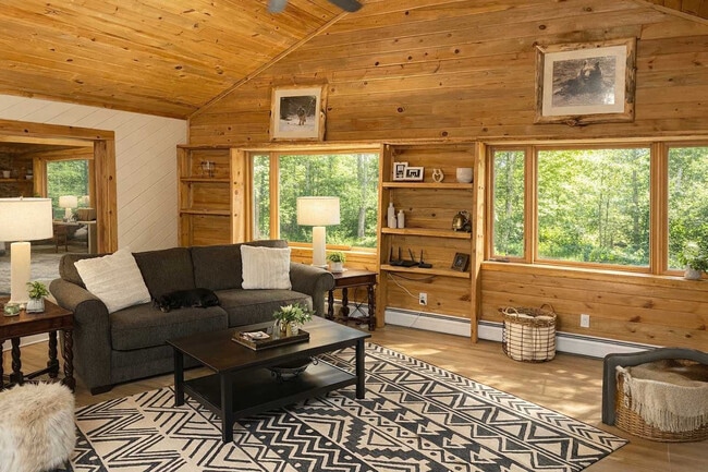 Building Photo - 21461 CO-140 Unit ID1470144P