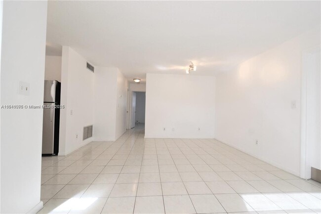 Photo - 421 NE 1st St Condo Unit 101