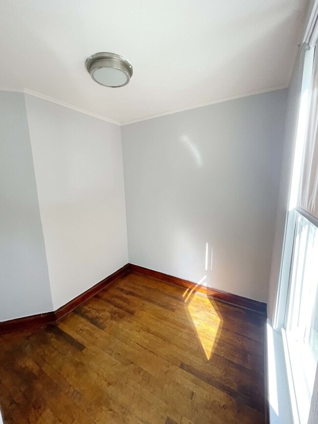 Photo - 2642 N Springfield Ave Unit 2FL