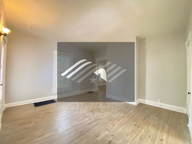 Photo - 323 Harrison St Unit Lower