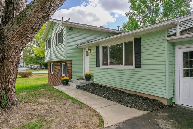 Photo - 2 Cliff View Dr