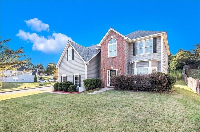 Photo - 395 Sugarberry Ln
