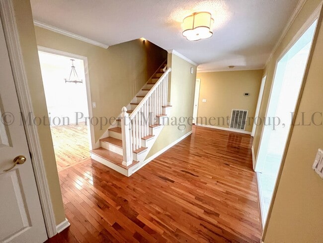 Photo - 5312 Fairview Rd