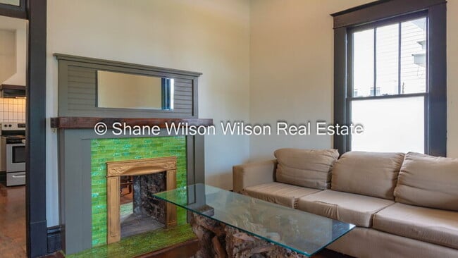 Photo - 2406 Bailey Ave