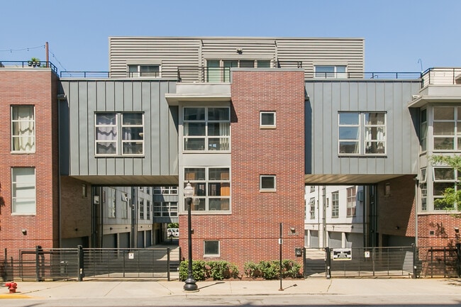 Photo - 1808 S Michigan Ave Unidad 38