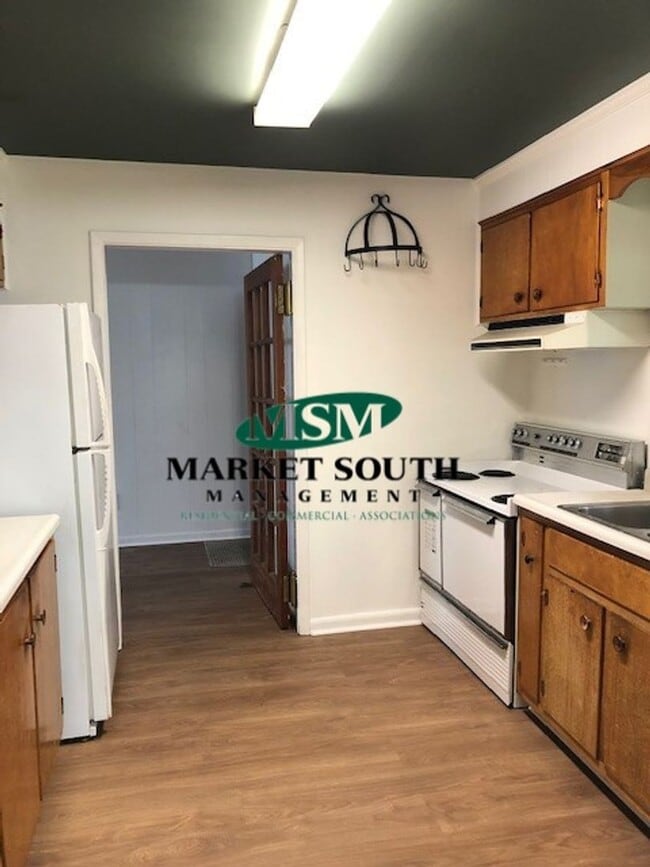 Convenient Southside Location - Convenient Southside Location House