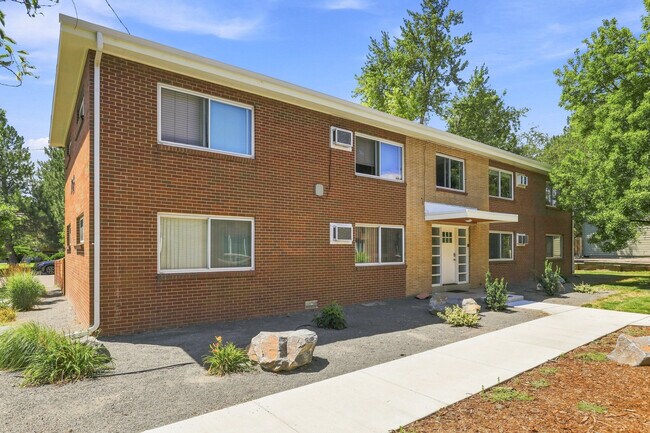 705 Moore St Unit 3