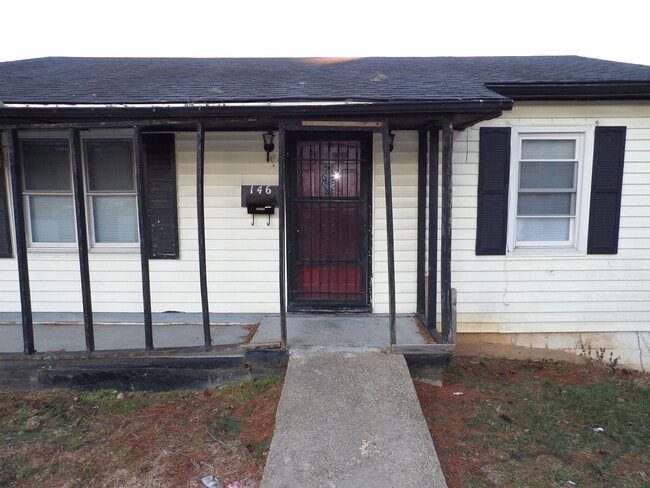 Photo - 146 Allnutt Dr