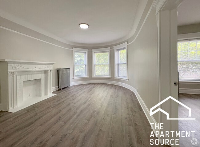 Building Photo - 4533 S Michigan Ave Unit 2A Rental