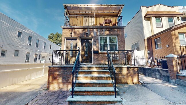 Building Photo - 138-15 82nd Dr Unit 2