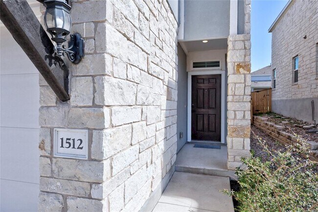 Photo - 1512 Honaker Wy