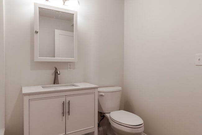 Photo - 71 Friend St Unit 1R