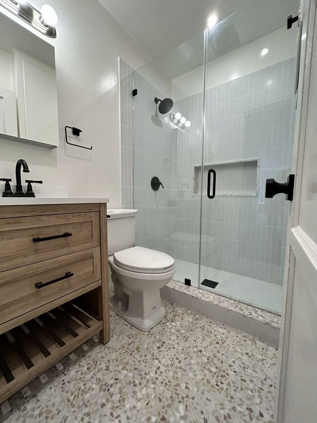 Photo - 8336 Regis Way Unit 8336