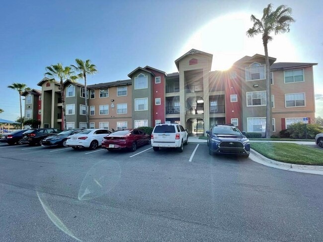 Building Photo - 2212 Grand Cayman Ct Unit 1633 Rental