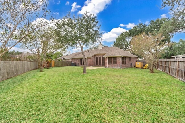 17803 Inland Oaks Dr