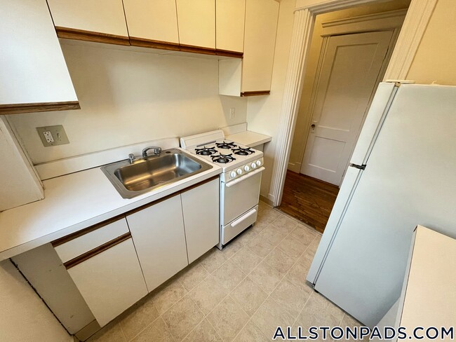 Photo - 1156 Commonwealth Ave Apartamento Unidad 28