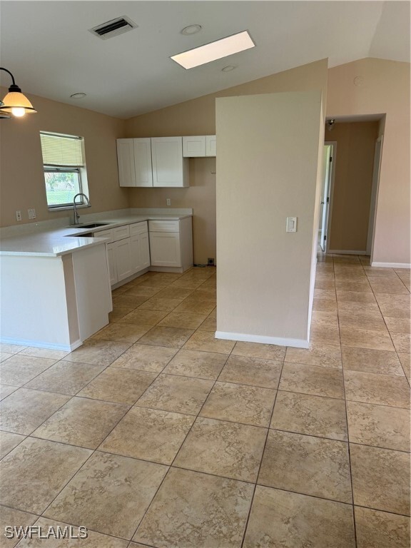 Photo - 825 SW 37th Terrace