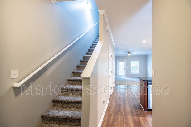 Photo - 220 Adderman Dr