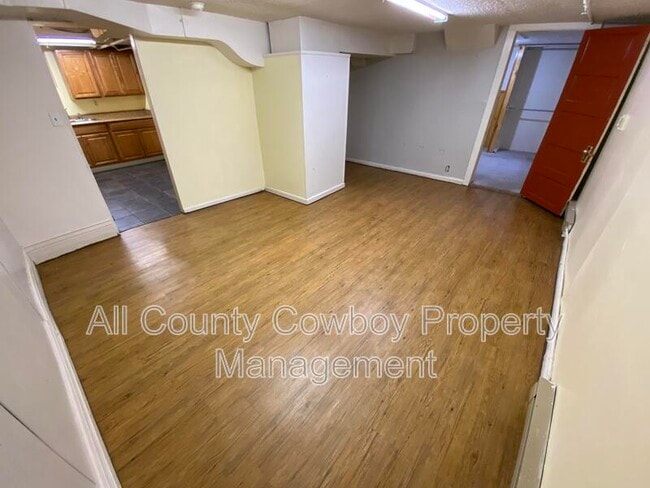 Photo - 170 1/2 N 8th St