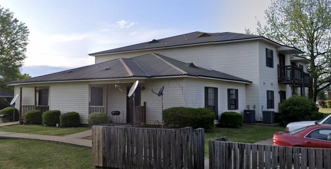 Photo - 130 South St