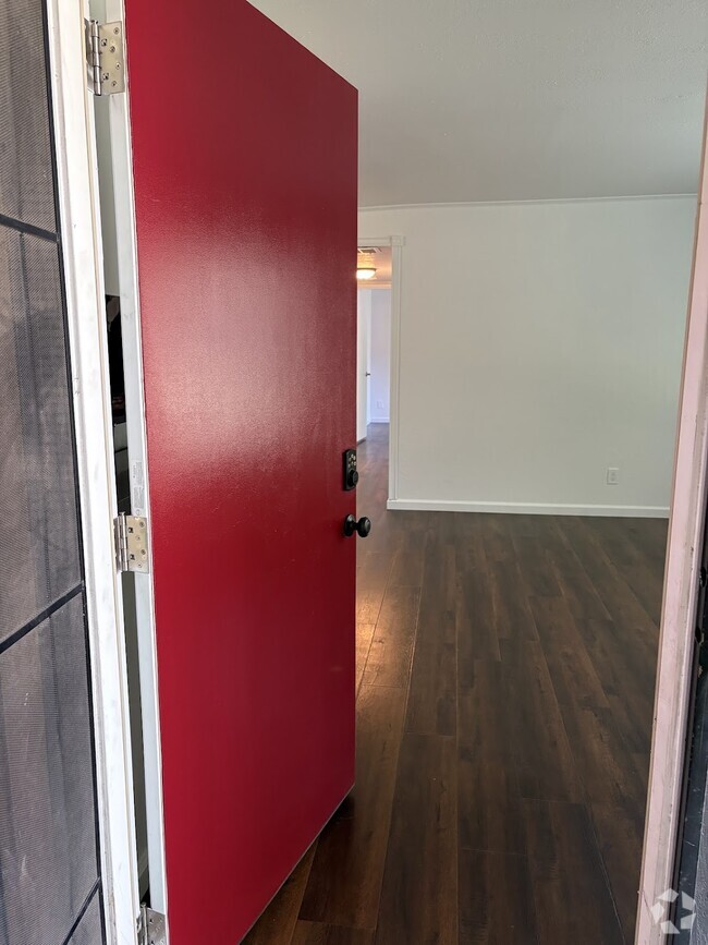 Building Photo - 6724 Plymouth Rd Unit 63 Rental