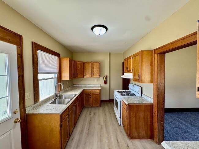 Photo - Updated 3BR Townhome Across from Stephens Park