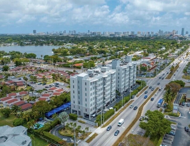Photo - 1791 NE Miami Gardens Dr Unit E405
