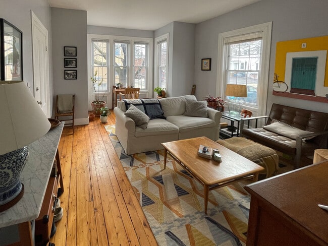 Photo - 18 Andrews St Townhome